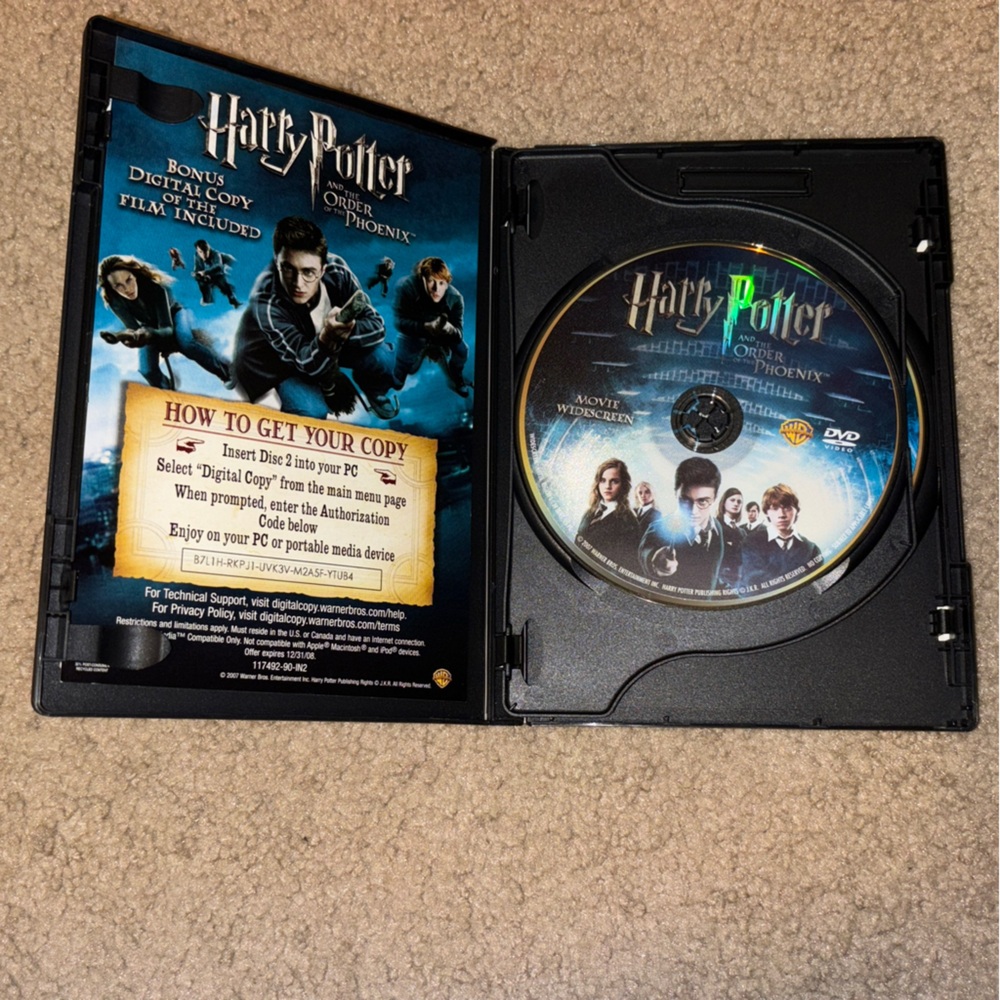 Harry Potter and the Order of the Phoenix (Two-Disc Special Edition) - Like New